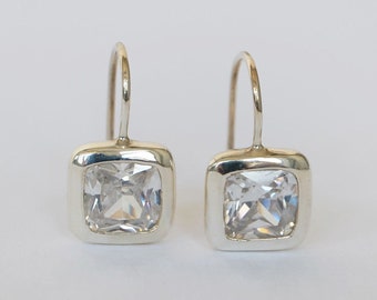 white cz dangle earrings, white cz earrings, dangle earring, drop earring, silver dangle earrings, natural stone earrings, gemstone earrings