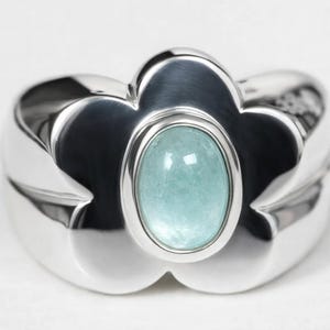 AQUAMARINE FLOWER RING, aquamarine ring, flower ring, blue vintage ring, aqua ring, silver flower ring, daisy ring, solid silver ring