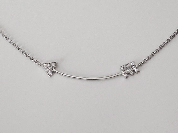arrow necklace, arrow jewelry, antique necklace, silver arrow pendant, layering necklace, everyday jewelry, birthday gift, anchor necklace