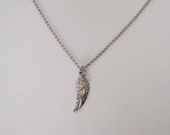 angle wing necklace, wing necklace, angle necklace, dainty necklace, wing jewelry, everyday necklace, wing pendant, silver wing necklace