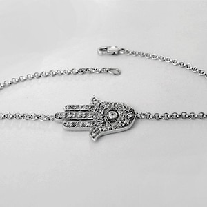 hamsa hand bracelet, hamsa hand, silver hamsa bracelet, hamsa Bracelet, hamsa Jewelry, hamsa charm, luck bracelet, dainty bracelet