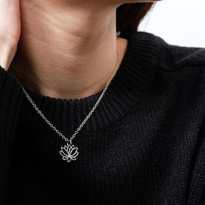 lotus necklace, lotus necklace hypoallergenic, lotus necklace dainty, lotus necklace silver, lotus necklace sterling silver, lotus jewelry
