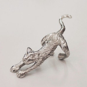 ear cuff tiger, ear cuff climber, silver ear cuff, tiger earring, earcuff, ear climber, silver ear cuff, animal ear cuff, animal jewelry