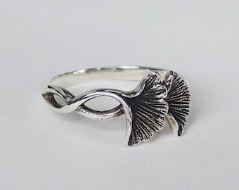 ginkgo ring, nature jewelry, boho jewelry, handmade ring, silver ginkgo ring, leaf ring, flower ring, ginkgo leaf, ginkgo jewelry, ginkgo