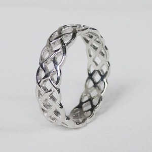 stack twisted rope thumb ring, twisted ring, rope ring, thumb ring, silver thumb ring, thumb jewelry, women thumb ring, thumb ring silver