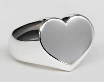 HEART SOLID RING, Silberherzring, geschnitzter Herzring, Herzring, Geschenk für sie, Liebesring, herzförmiger Ring, grober Silberring für sie