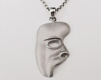 phantom of the opera mask pendant, phantom of the opera jewelry, phantom of the opera mask, mask pendant, mask jewelry, mask necklace