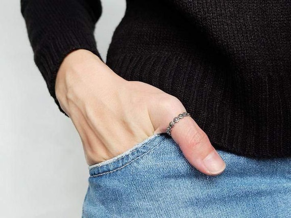 Flower thumb best sale ring