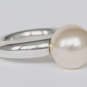 SMALL PEARL RING, pearl ring, white pearl ring, big pearl ring, pearl silver ring, pearl statement ring,unique pearl ring,pearl wedding ring image 2