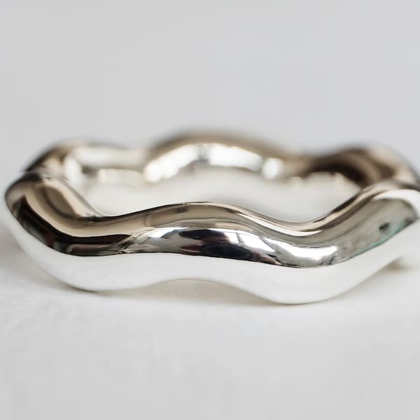 CURVE CHUNKY RING, chunky dome ring, curve ring, silver statement ring, solid ring, large curve ring, chunky wide ring, modern silver ring