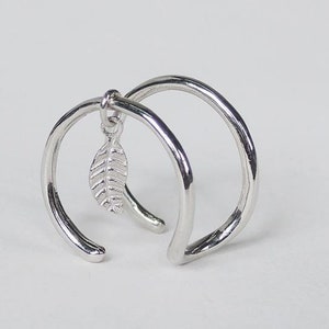 double line and leaf ear cuffs, silver earrings silver ear cuff, leaf earrings, leaf ear cuff, ear cuff, silver ear cuff, cartilage ear cuff