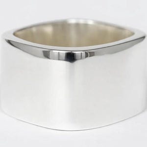 VIERKANTE SOLID RING, vierkante massief zilveren ring, zilveren unisex ring, statementring, zware ring, geometrische ring, rechthoekige ring, vierkante ring afbeelding 1