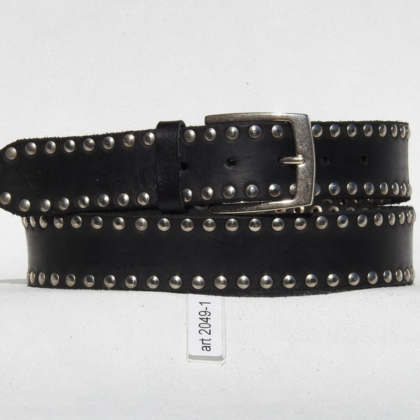 EXTREME VINTAGE -Handmade belt in real Tuscan leather vintage effect with aged studs Unisex Various colors Height 4 cm studded