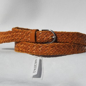 TUBULAR WEAVE 2.5 - Unisex tubular belt woven by hand in genuine leather with vintage effect. Various colors Made in Italy Artisan