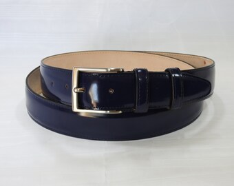 CEPILLADO - Cinturón clásico de hombre en piel de becerro cepillada genuina con doble lazo. Altura 3,5 cm. Producto artesanal.