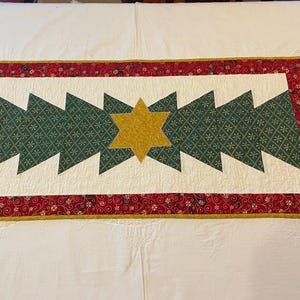 Christmas Tree Table Runner, Traditional Table Runner, Patchwork Table Runner, Quilted Table Runner, Handmade Table Runner Tree Table Runner