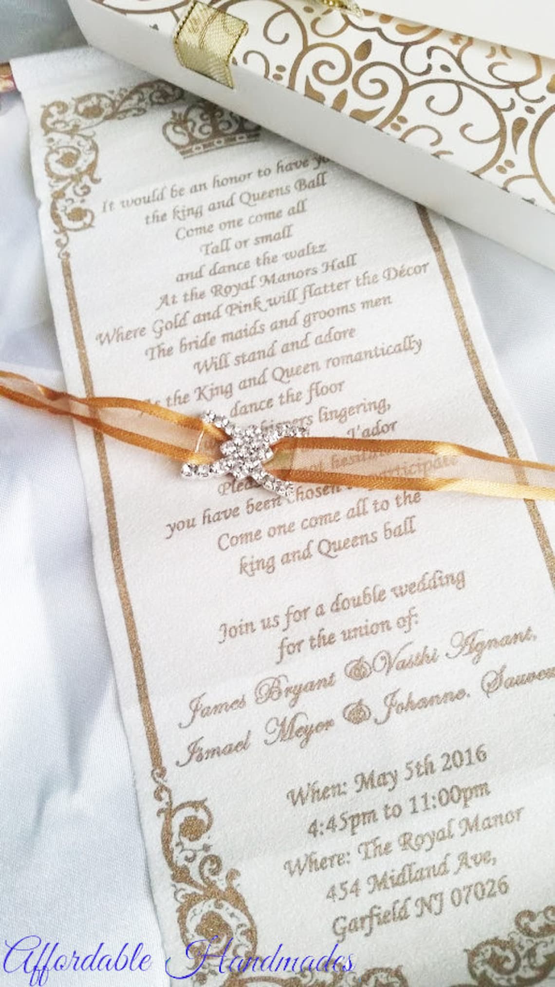 Cinderella Mini Scroll With Matching Pouch - Set of 25, Royal Theme ...