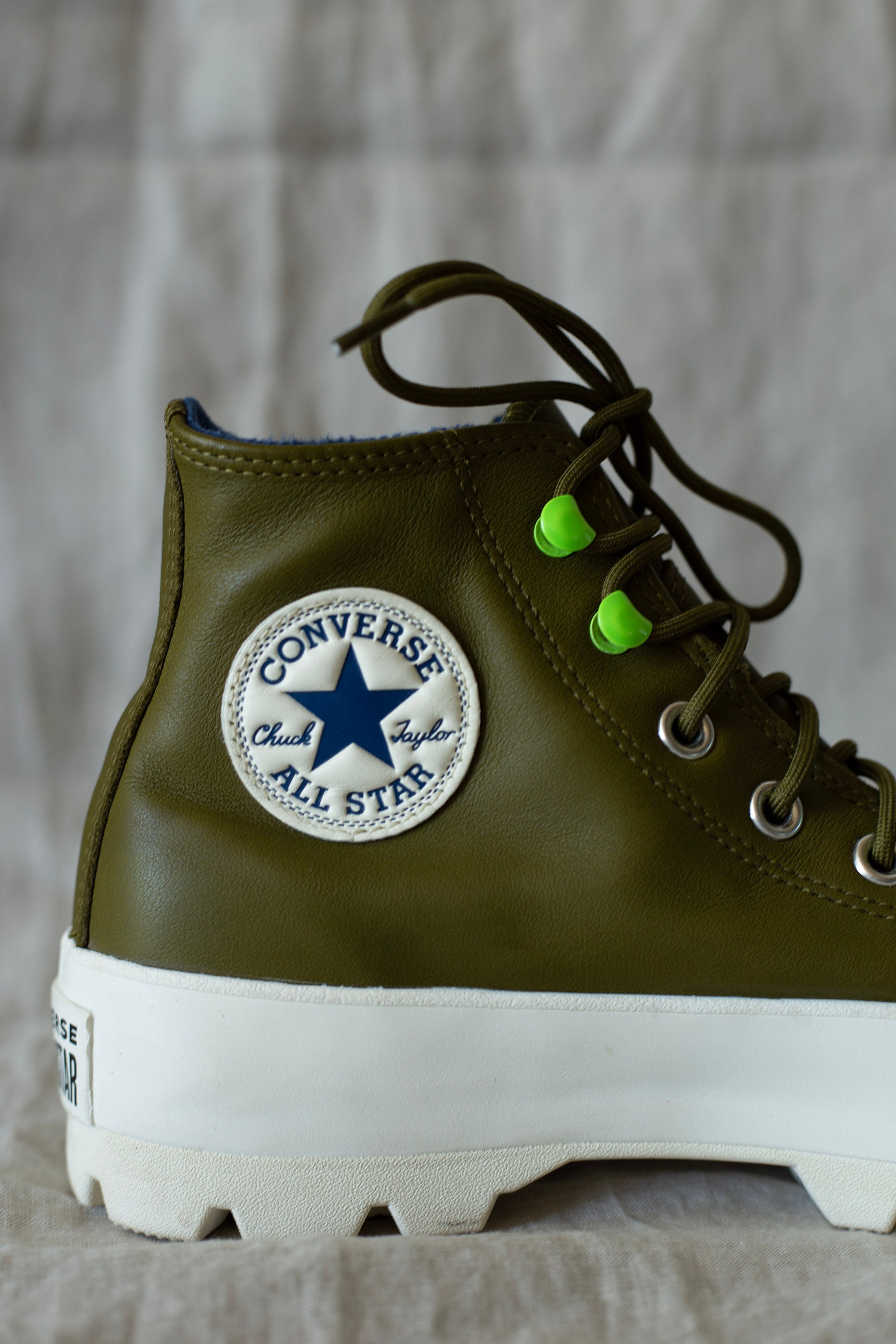 Vintage Brown Leather Converse Size 8.5 for Sale in San