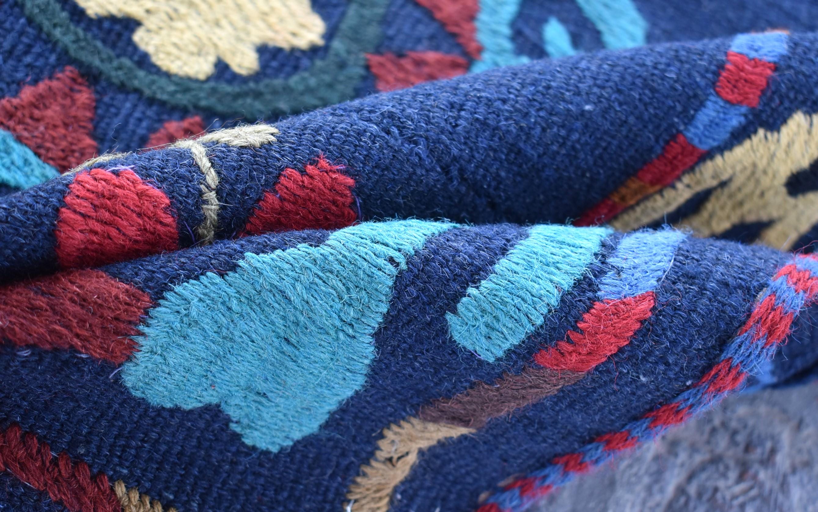 フラットウィーブ アフガン ピクトリアルラグ 4'1x5'6 ft トルクメン