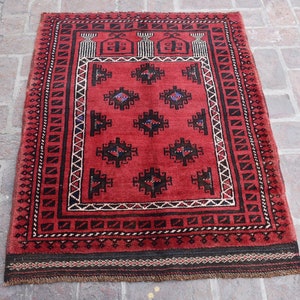 3'1 x 4 Feet, Beautiful handmade vintage afghan baluch area rug, 100% wool rug, home decor rug, kitchen rug, small vintage rug, small rug image 2