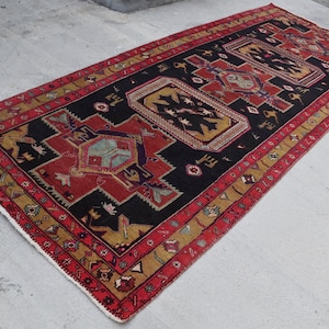4&#39;7 x 11&#39;3 Feet, Stunning collector&#39;s piece antique hand knotted caucasian karabagh geometric design rug, 100% wool rug, antique area rug