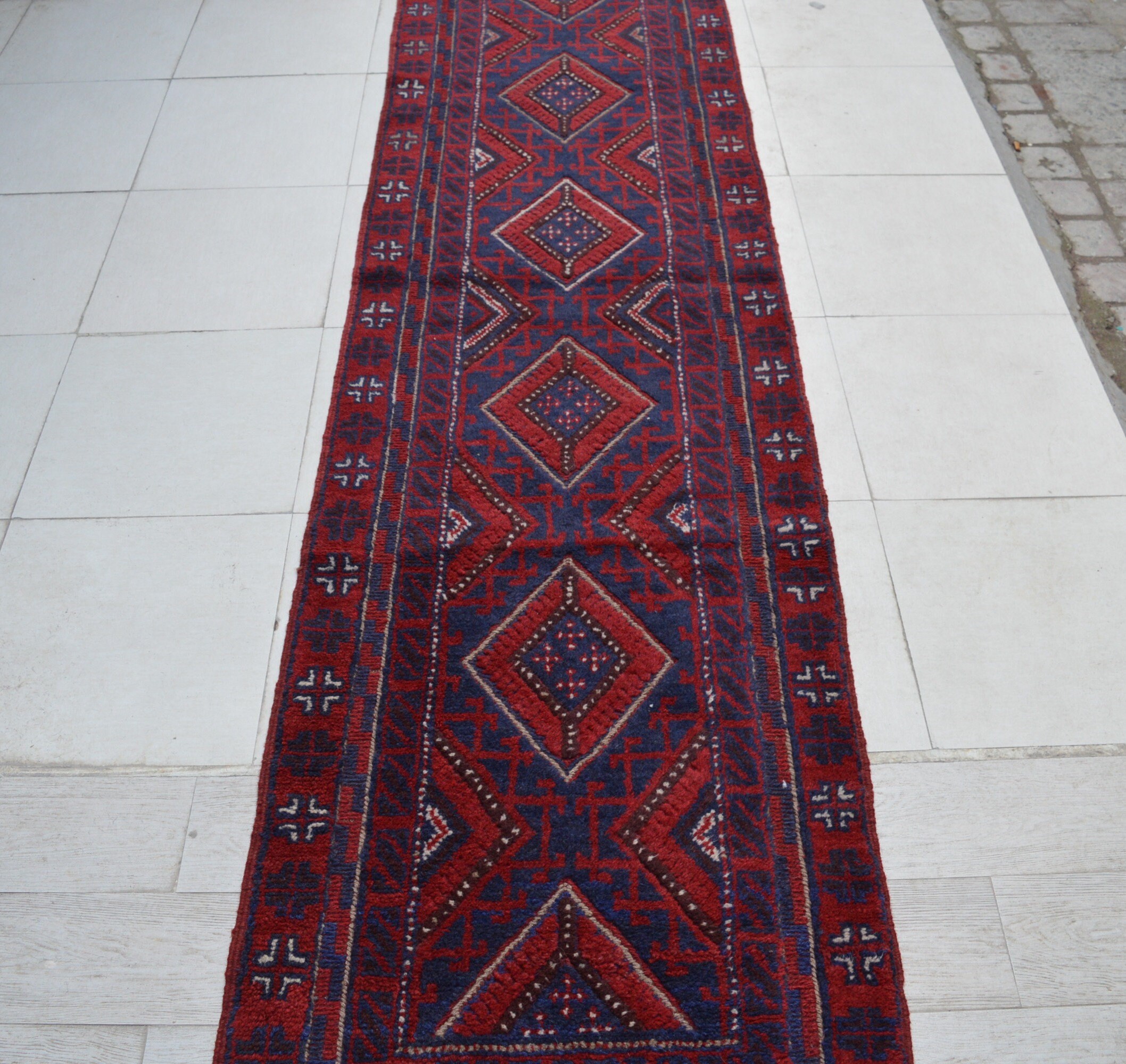 2'5 x 11'4フィート、美しいヴィンテージアフガントライバルムシュ