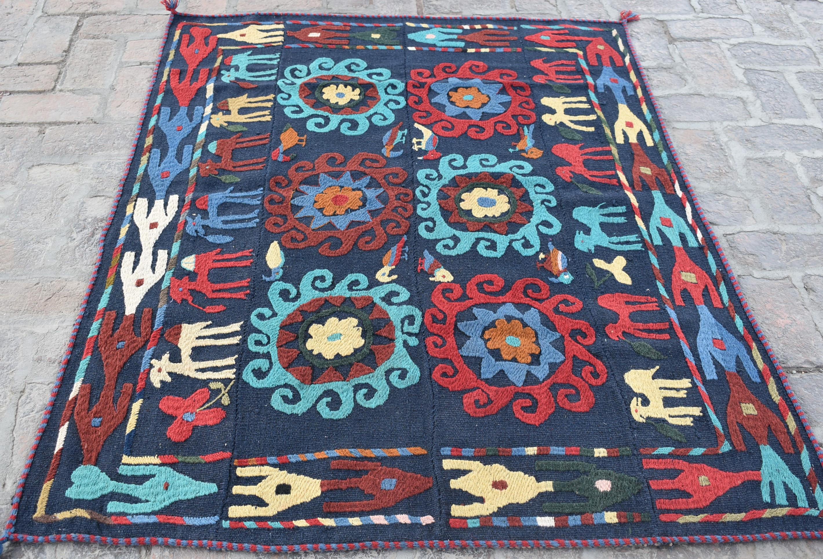 フラットウィーブ アフガン ピクトリアルラグ 4'1x5'6 ft トルクメン