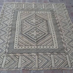 4'9 x 5'7 Feet, Beautiful vintage afghan tribal sumak wool area kilim rug, Best afghan wool rug kilim >>> DISCOUNTED PRICE