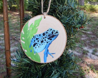 Dart frog hand painted wood slice ornament, frog art, frog decor