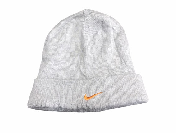 nike beanie canada
