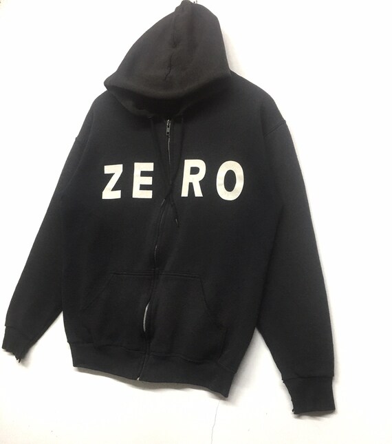 Rare VTG 90s Zero Skateboards Skate Clothing Hoodies Sweater M Size
