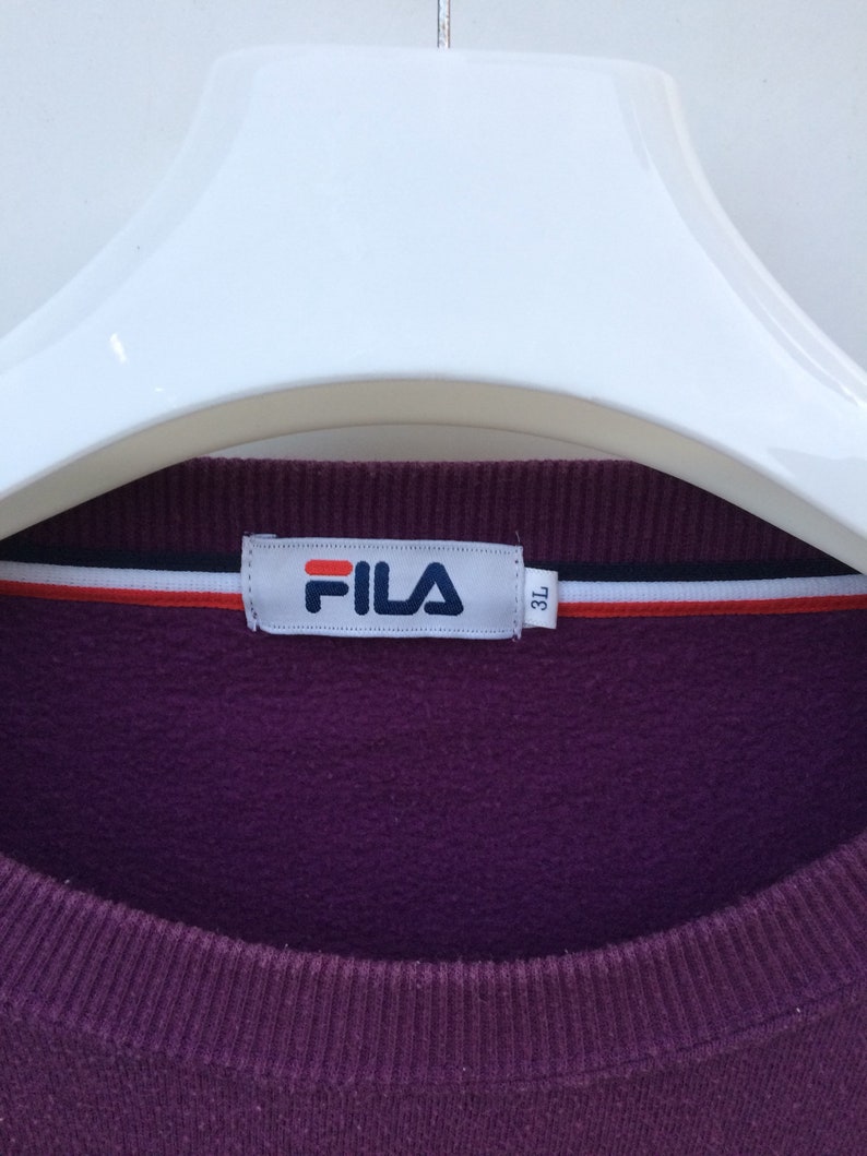 Vintage 00s Beige Appliqué Fila Logo Spell Out Fleece M