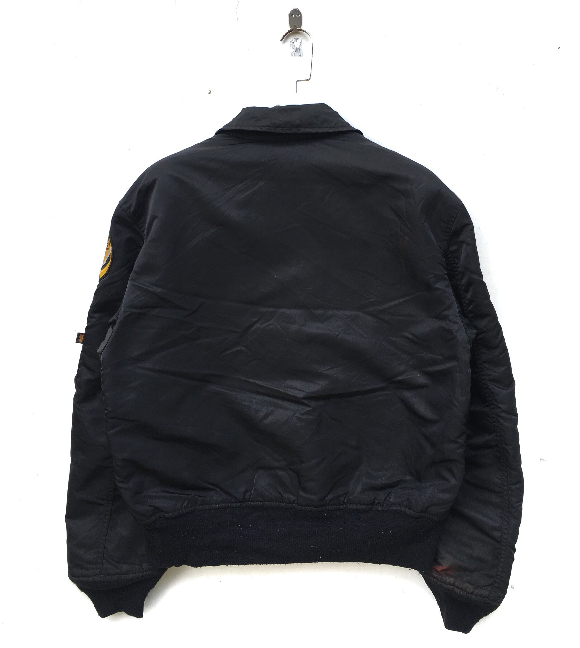 Vtg 90s Alpha Industries MA-1 Flight Bomber Military Jacket Vtg 90s Alpha Industries MA-1 Flight Bomber Military Jacket