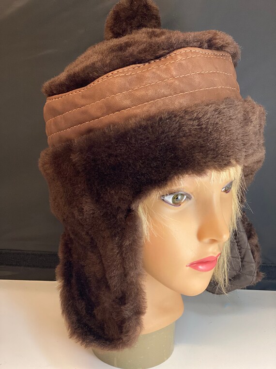 Ushanka Hat in Genuine Chocolate Brown Sheepskin Fur - Etsy display picture 3