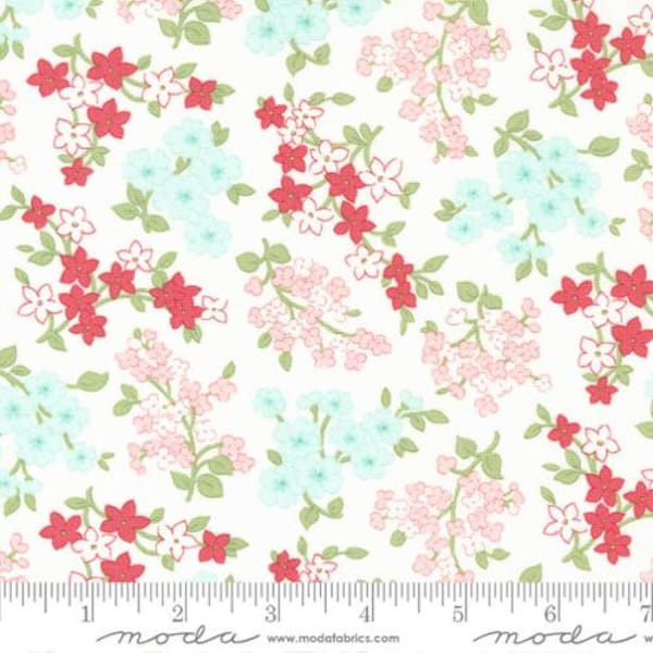 Moda - Lighthearted Gather - Cream - 55294 11 - 100% cotton fabric - Sold by the yard(s)