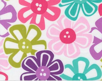 Moda - Pick Me - Petal Pickin - Sugar - 22490 11 - 100% cotton fabric - Sold by the yard(s)