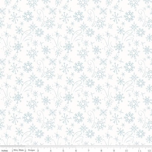 Riley Blake - Santa&#39;s Tree Farm - Snowflakes - Snowy - C16454 SNOWY - 100 cotton fabric - Sold by the yard(s)