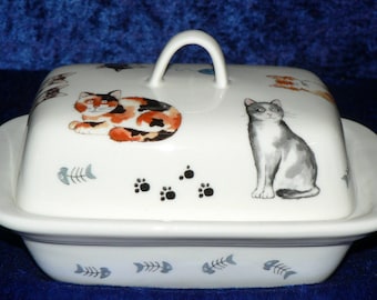 Cats butter dish traditional deep white dish decorated with different breeds