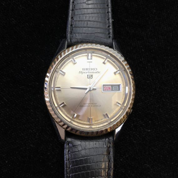 vintage seiko self winding watch