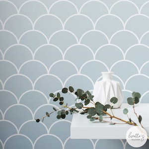 Blue Ombre Scallops Wallpaper / Traditional or Removable Wallpaper