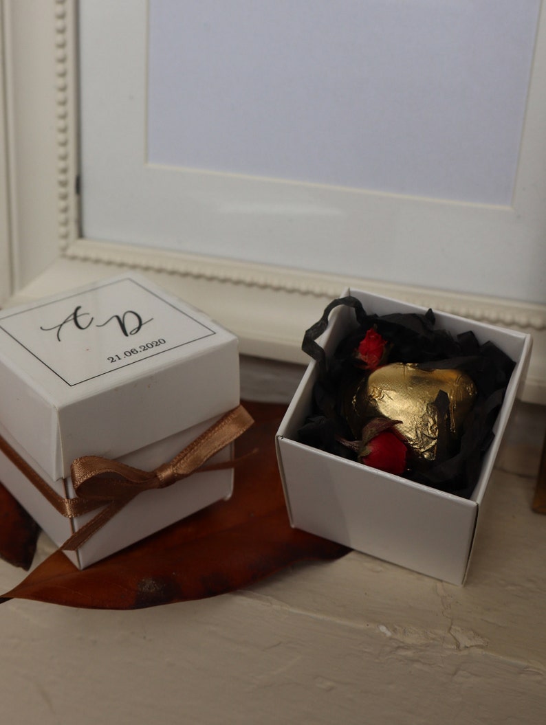 10pcs Chocolate Box Wedding Favors, Favors, Favors Boxes, Wedding Favors for Guests, Party