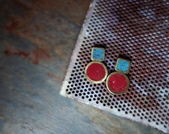 Round earrings in colored CEMENT. Hoop stud earrings. Lightweight, hypoallergenic earrings. Brass circle earrings