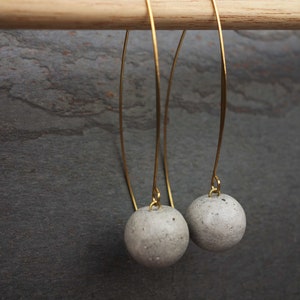 RAW PENDANT CONCRETE ball earrings. A perfect Christmas architect or engineer gift, made in Italy, available in black or gray cement. image 7