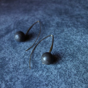 RAW PENDANT CONCRETE ball earrings. A perfect Christmas architect or engineer gift, made in Italy, available in black or gray cement. image 8