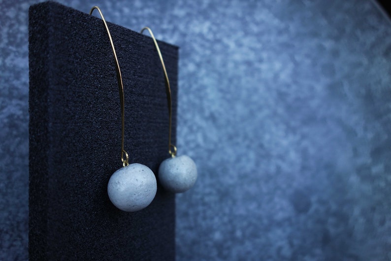 RAW PENDANT CONCRETE ball earrings. A perfect Christmas architect or engineer gift, made in Italy, available in black or gray cement. image 5