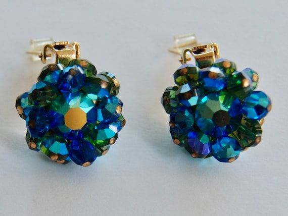 Vintage Hobe cluster bead clip on earrings - image 1