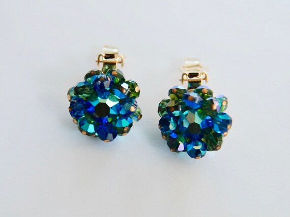 Vintage Hobe cluster bead clip on earrings - image 2