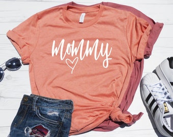 Mommy Shirt, Mommy Heart Shirt, New Mommy Shirt, Pregnancy Reveal Shirt, Pregnancy Announcement Shirt, Mom Tee, New Mom Gift Shirt, Mom