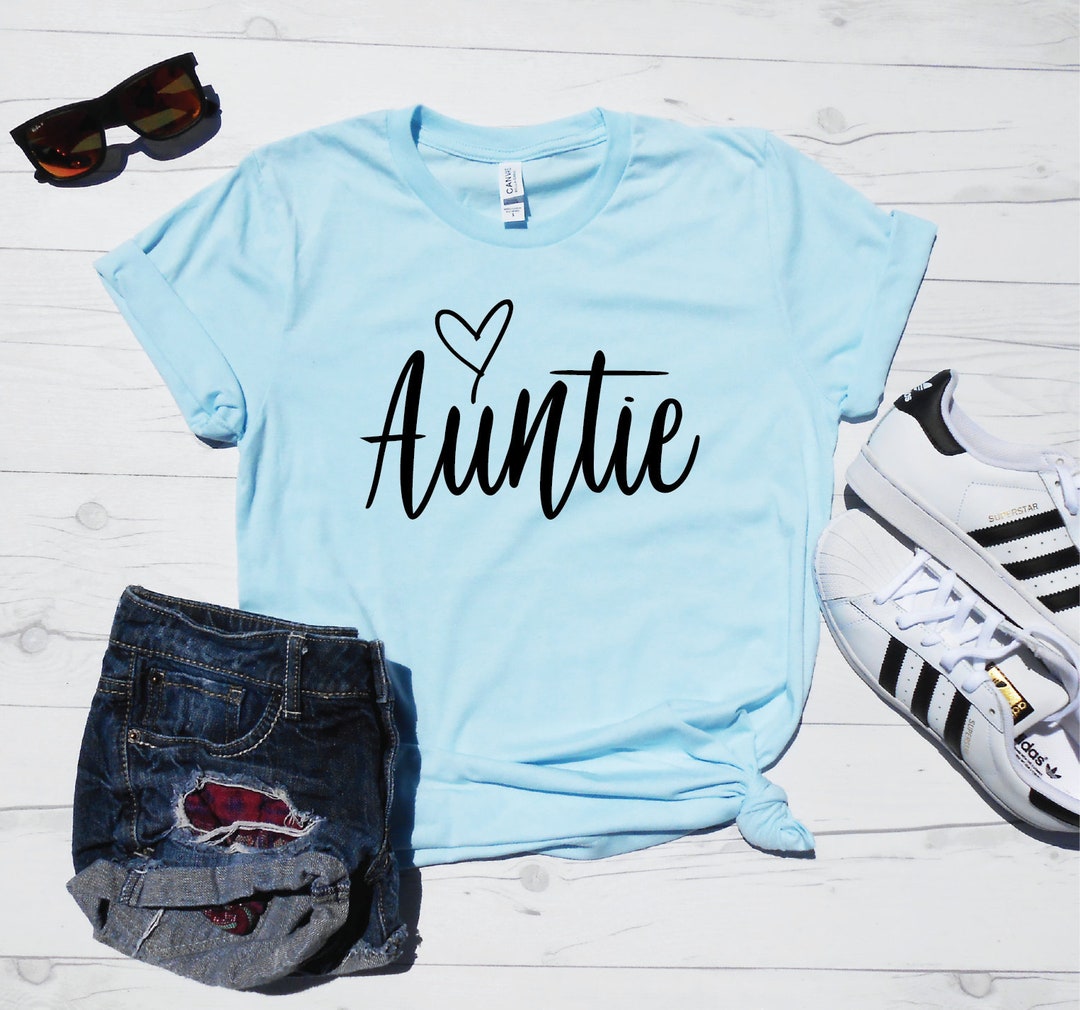KNEYATTA Cute Aunt T-Shirt - Women's Short Sleeve Casual Top, Light Green, Funny Auntie Gift Tee - View #4