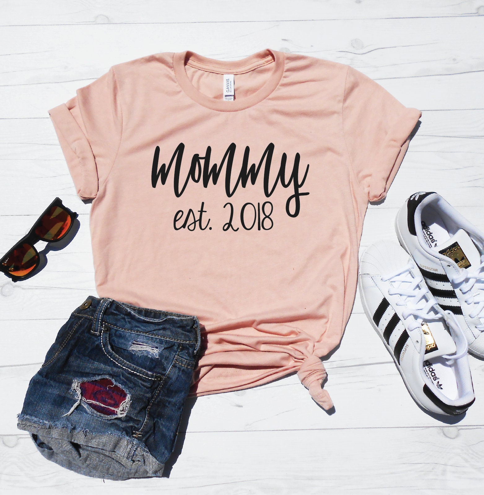 Mommy Est 2018 Shirt / Mommy Est 2019 Shirt / New Mommy Shirt | Etsy
